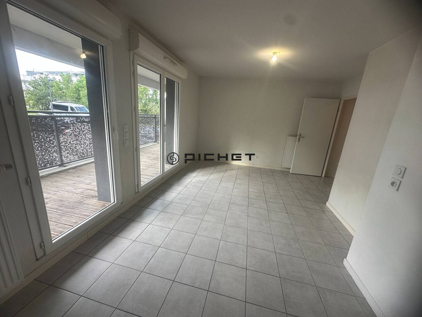 Image #14415 - 4