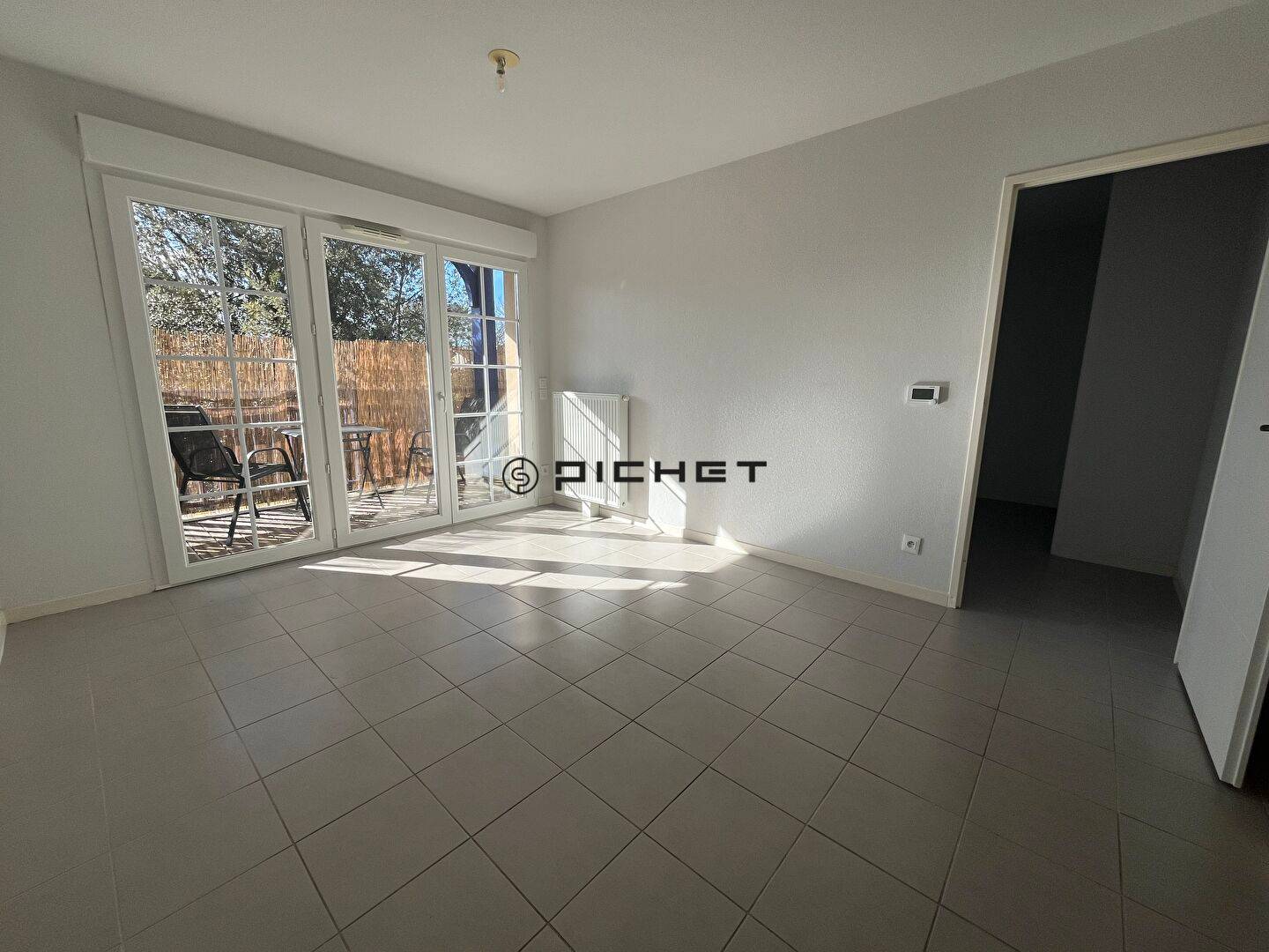 Image #15208 - 1