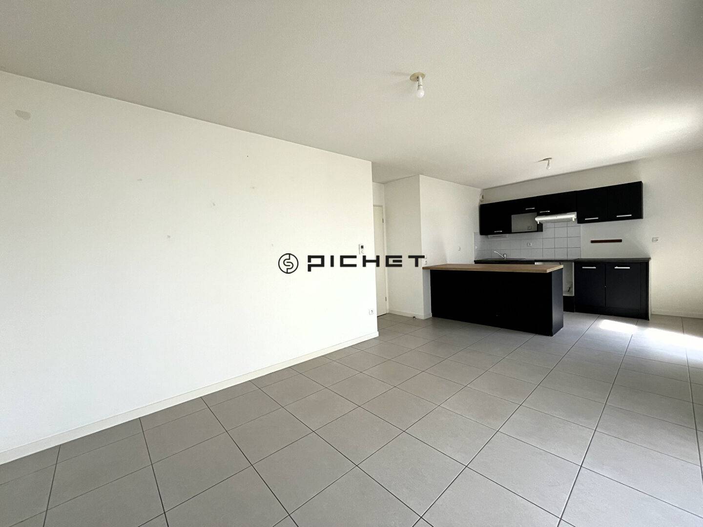 Image #16227 - 1