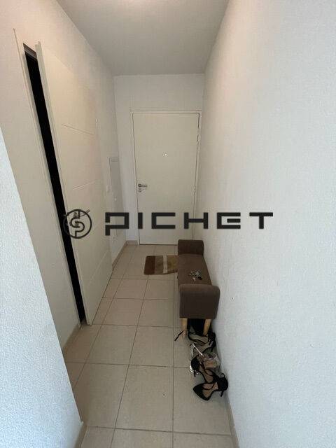 Image #8693 - 4