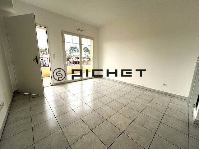 Image #10129 - 1