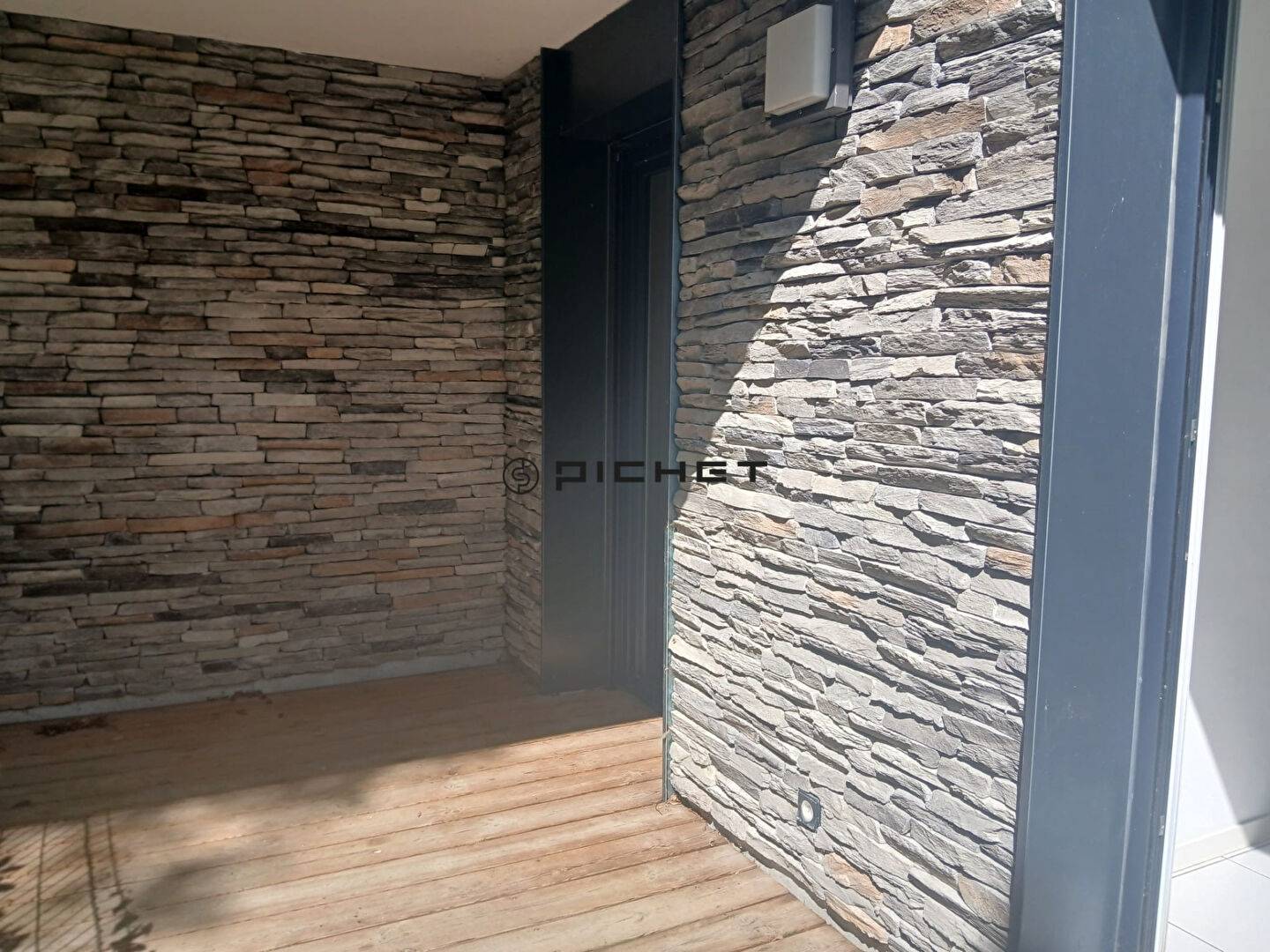 Image #11704 - 1
