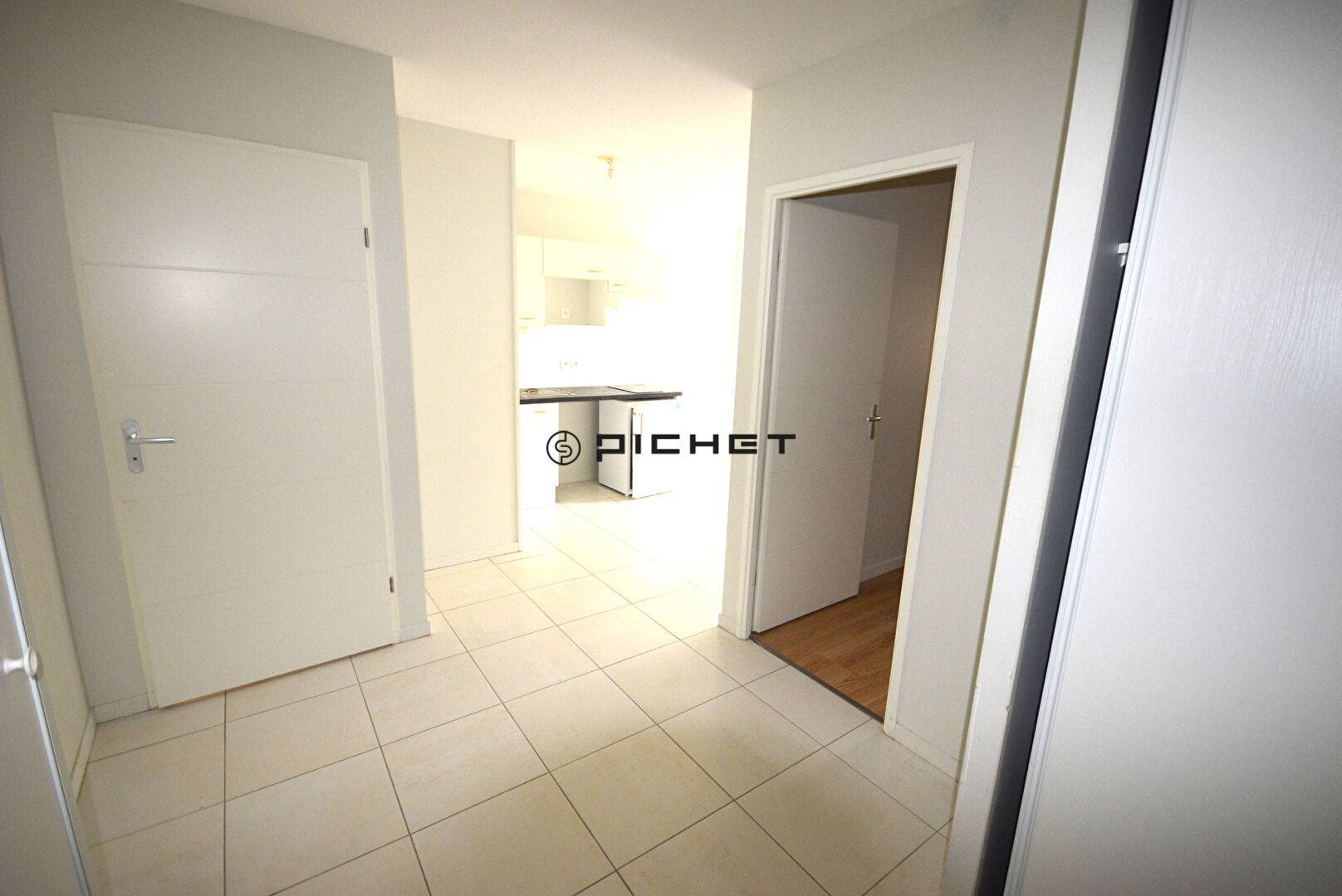 Image #15042 - 4