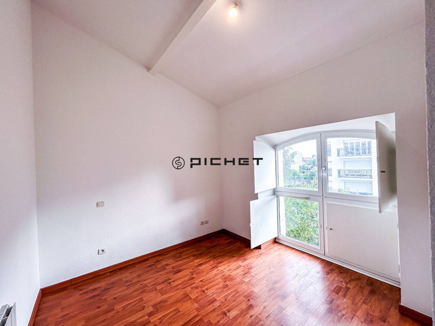 Image #16607 - 2