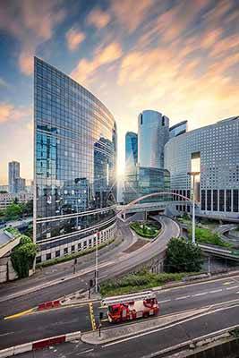 la défense investissement hauts de seine