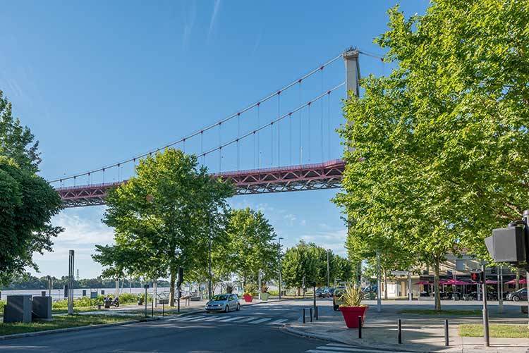 pont-aquitaine-garonne